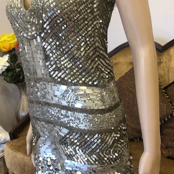 Farahkan sequin silverbeaded dress size XS, Small New! - Picture 3 of 10